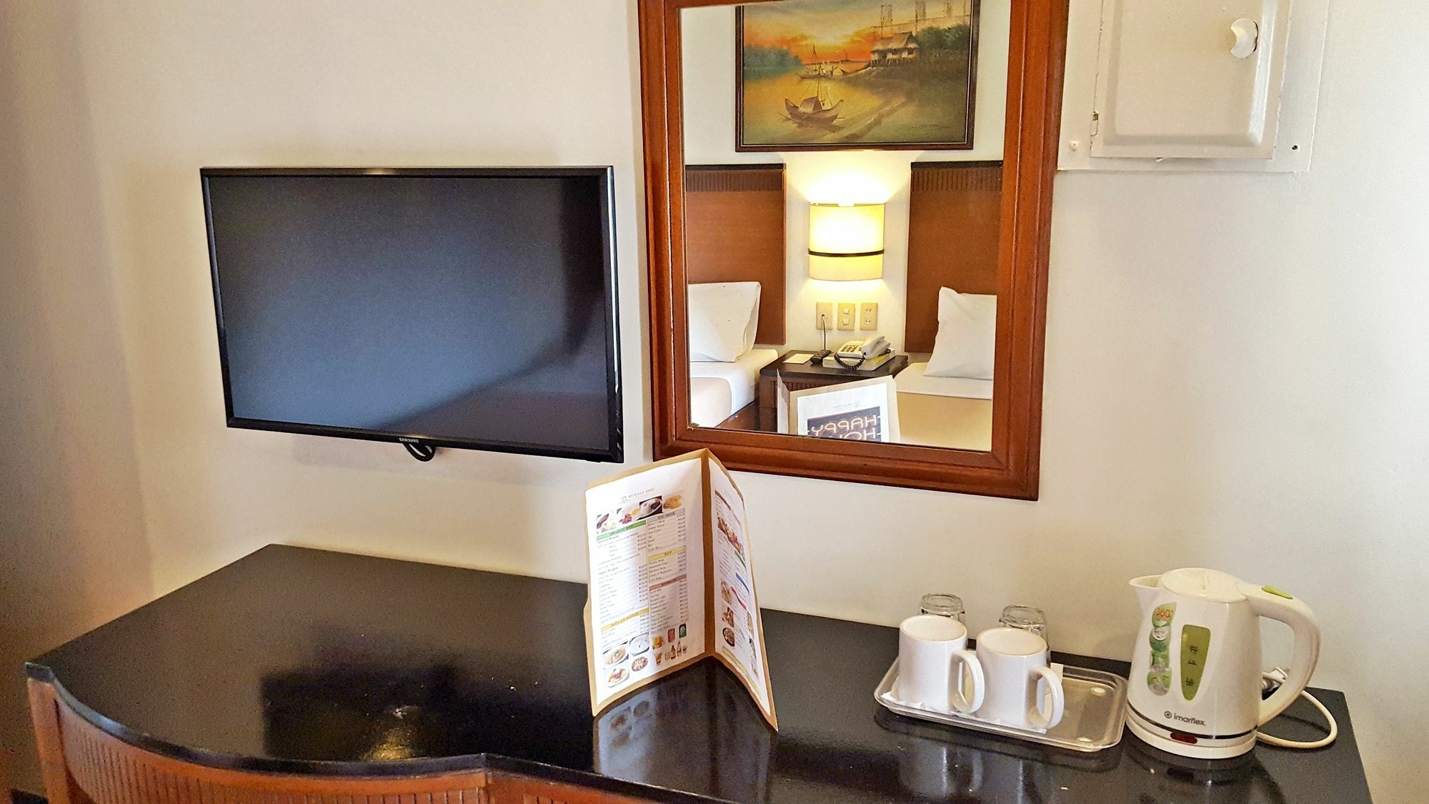 Royale Parc Inn & Suites Quezon City Exteriér fotografie